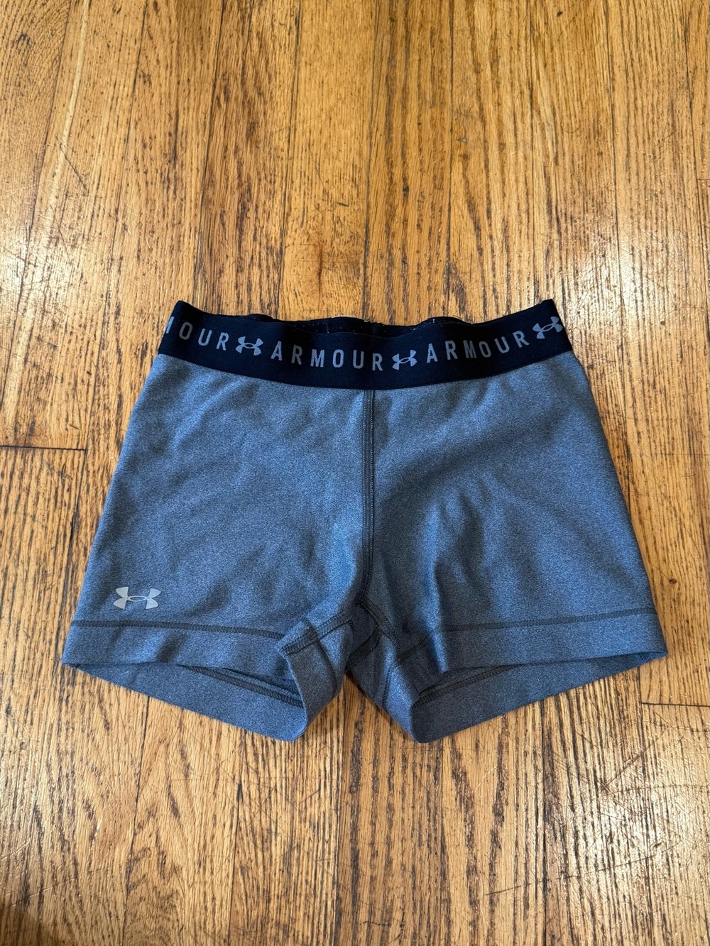 Under Armour Women's Dark Gray Compression Bike Shorts with Black Waistband